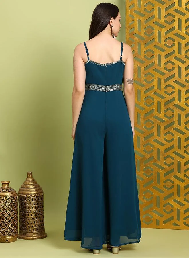 جلو باص جمبسوت نسائي واسع مطرز بحمالات